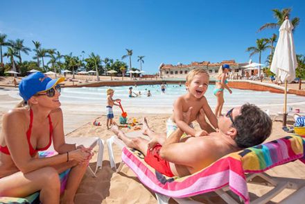 Coco Beach Wave Pool with Sandy Beach for Children Siam®幸运中国飞艇168体彩(综合)官网开奖 Tenerife