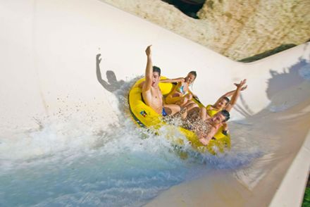 Mekong Rapids Tobogán de neumáticos gigante acuático Siam Park Tenerife